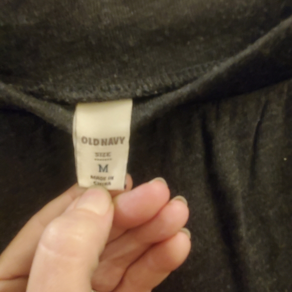 Gray skirt - Picture 3 of 3